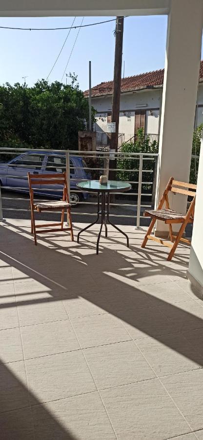 Elpida'S Apartments เซเลียนิติกา ภายนอก รูปภาพ