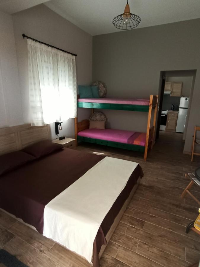 Elpida'S Apartments เซเลียนิติกา ภายนอก รูปภาพ